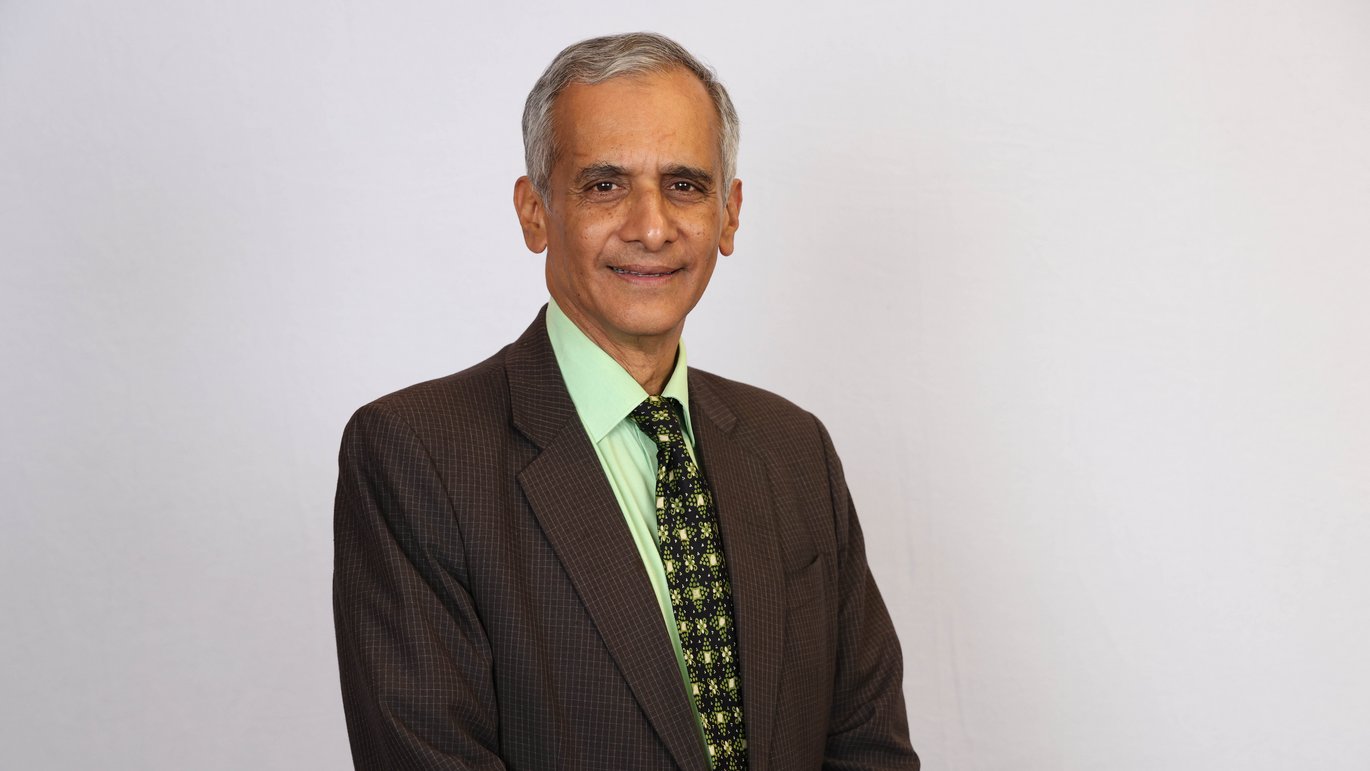 [Translate to English:] Professor Jacob George fra University of Sydney  er udnævnt æresdoktor på Health i forbindelse med Aarhus Universitets årsfest 2025.